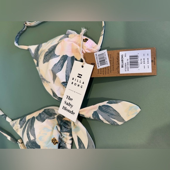 ✨ Billabong x Salty Blonde Maui Rider Bikini Set - NWT - Size detailed below ✨ - Picture 8 of 16